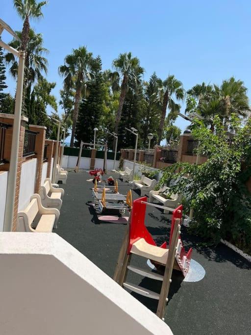 Primera Linea De Playa, Pies En La Arena, Marina D'Or Magic Word El Borseral Luaran gambar