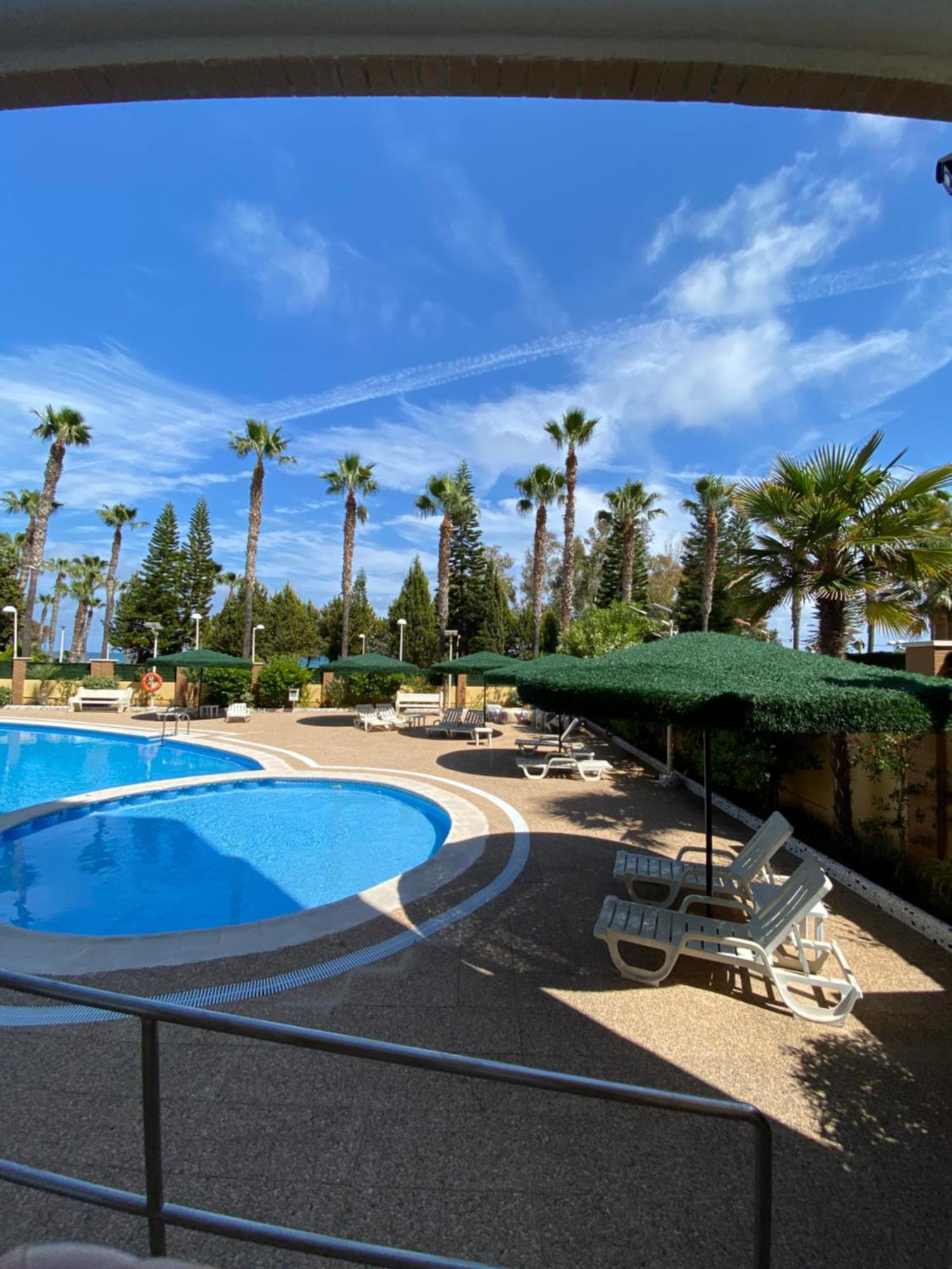 Primera Linea De Playa, Pies En La Arena, Marina D'Or Magic Word El Borseral Luaran gambar